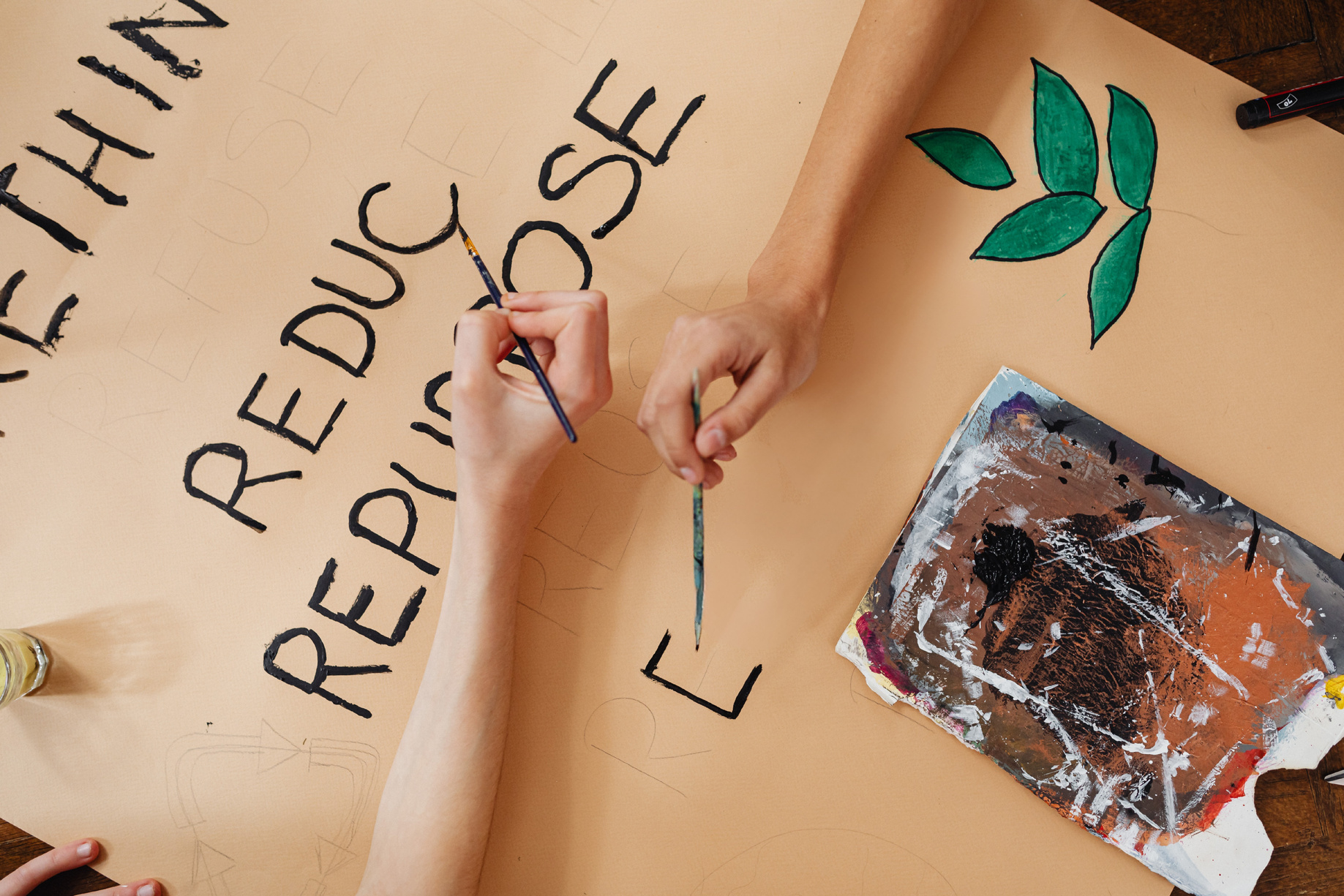 b63dd65f-d878-41cc-b215-043c6ea06341